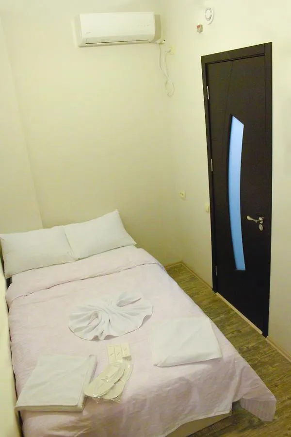 Hotel Rustaveli 36 Тбилиси